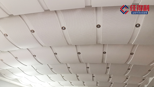 鋁單板幕墻工程風險管理方法控制措施分析