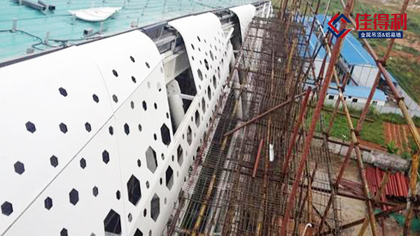 佳得利鋁單板的類型及特點