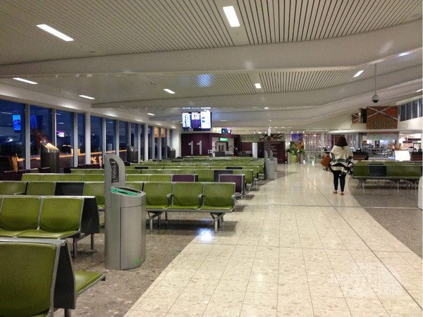佳得利案例2廣東國際機場候機大廳
