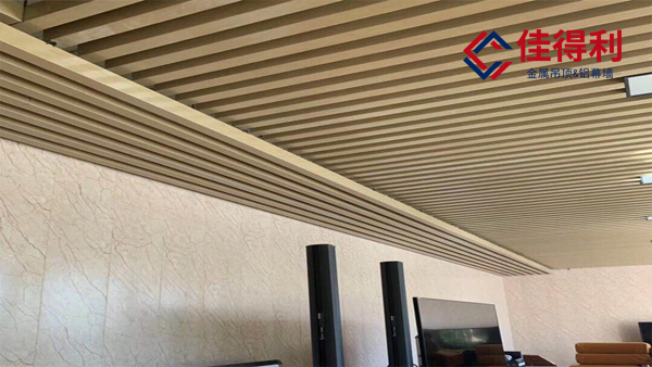 過道吊頂用鋁方通吊頂即實用又省錢